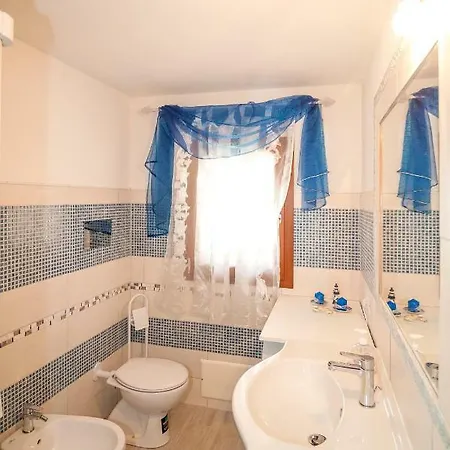 Sant'anna Charming شقة