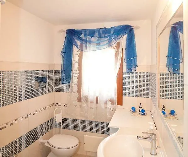 Sant'anna Charming 公寓